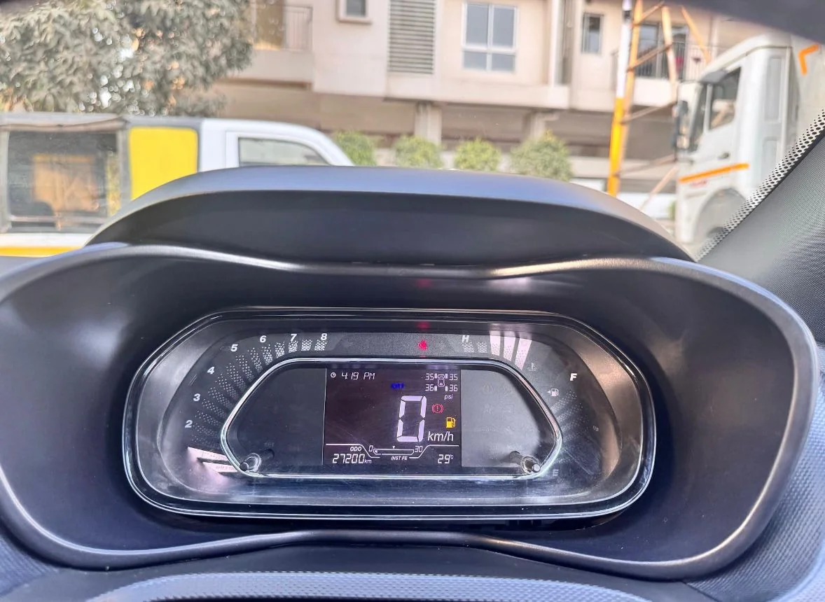 Tata Nexon - Thumbnail 9